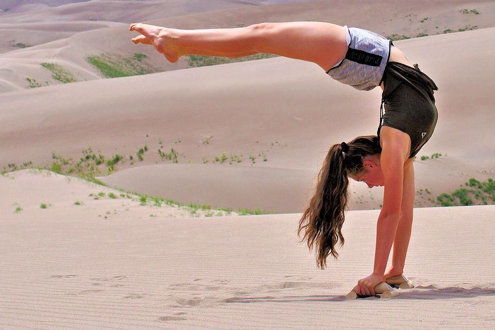 handstandkloetze-canes-a-4349-16x9