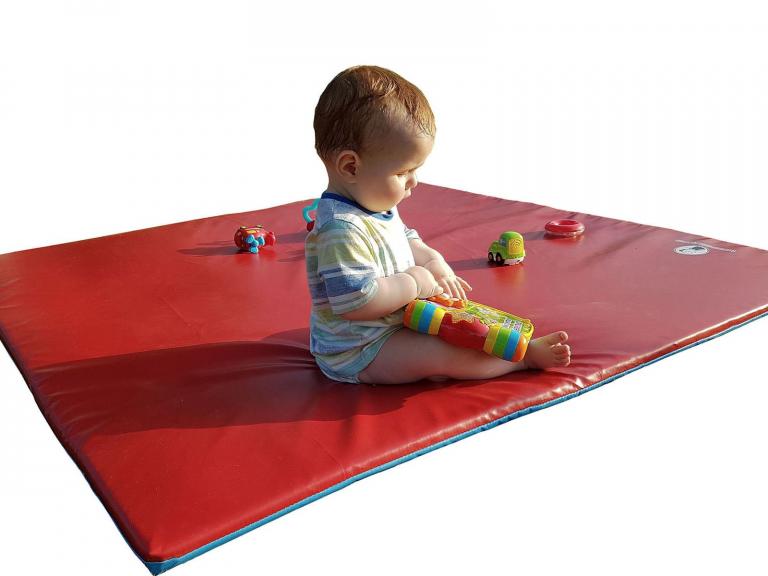 Spielmatten und Krabbelmatten für gesunde motorische Entwickung der Kinder.