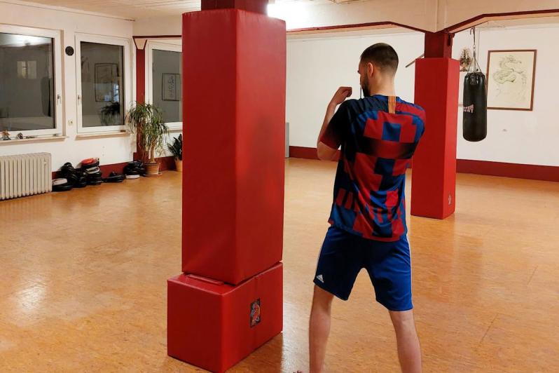 Säulenschutz-Kampfkunst