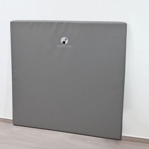 Prallmatte-Wand-grau - Prallschutzmatten für Wände sowohl für den Innen- als auch für den Außenbereich