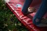Die MY RED MAT ist eine Sonderedition unserer klappbaren Turnmatte.